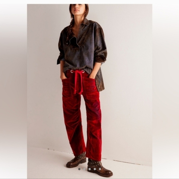 We The Free RARE Red Rio Flocked Moxie Barrel Jeans 28 - Picture 3 of 14